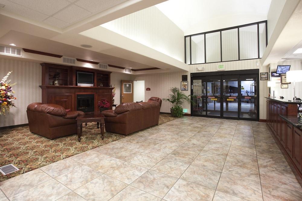 Holiday Inn Express Hotel & Suites Evanston By Ihg Extérieur photo