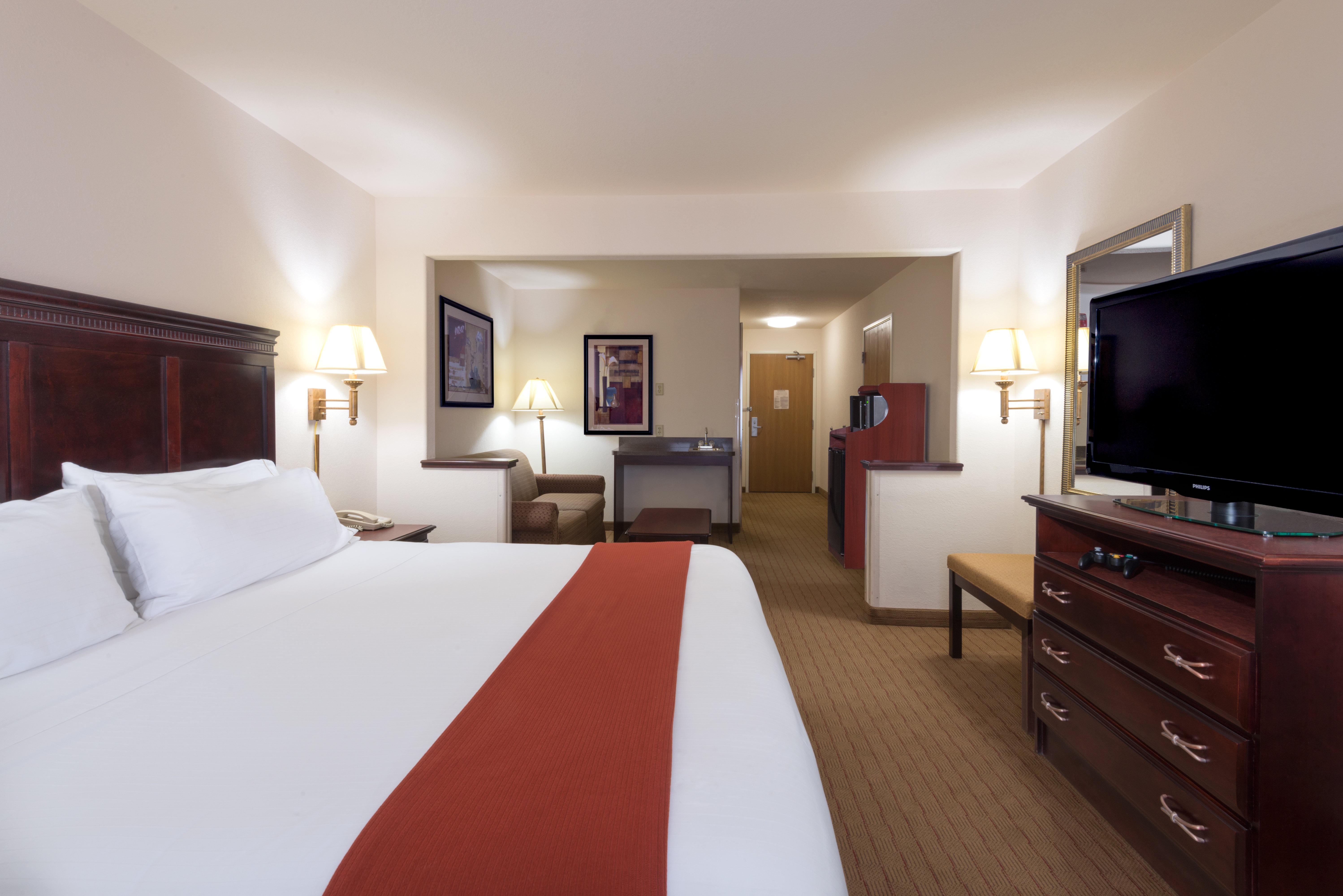 Holiday Inn Express Hotel & Suites Evanston By Ihg Extérieur photo